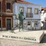 salt-worker-statue